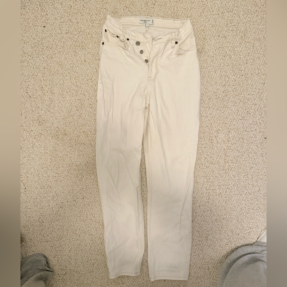 Abercrombie & Fitch High Rise Dad Jeans